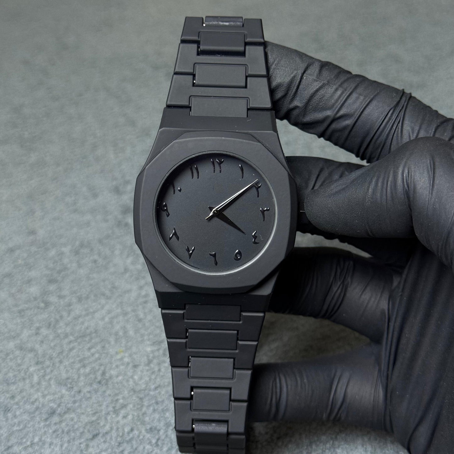 Black arabic aura watch fiber